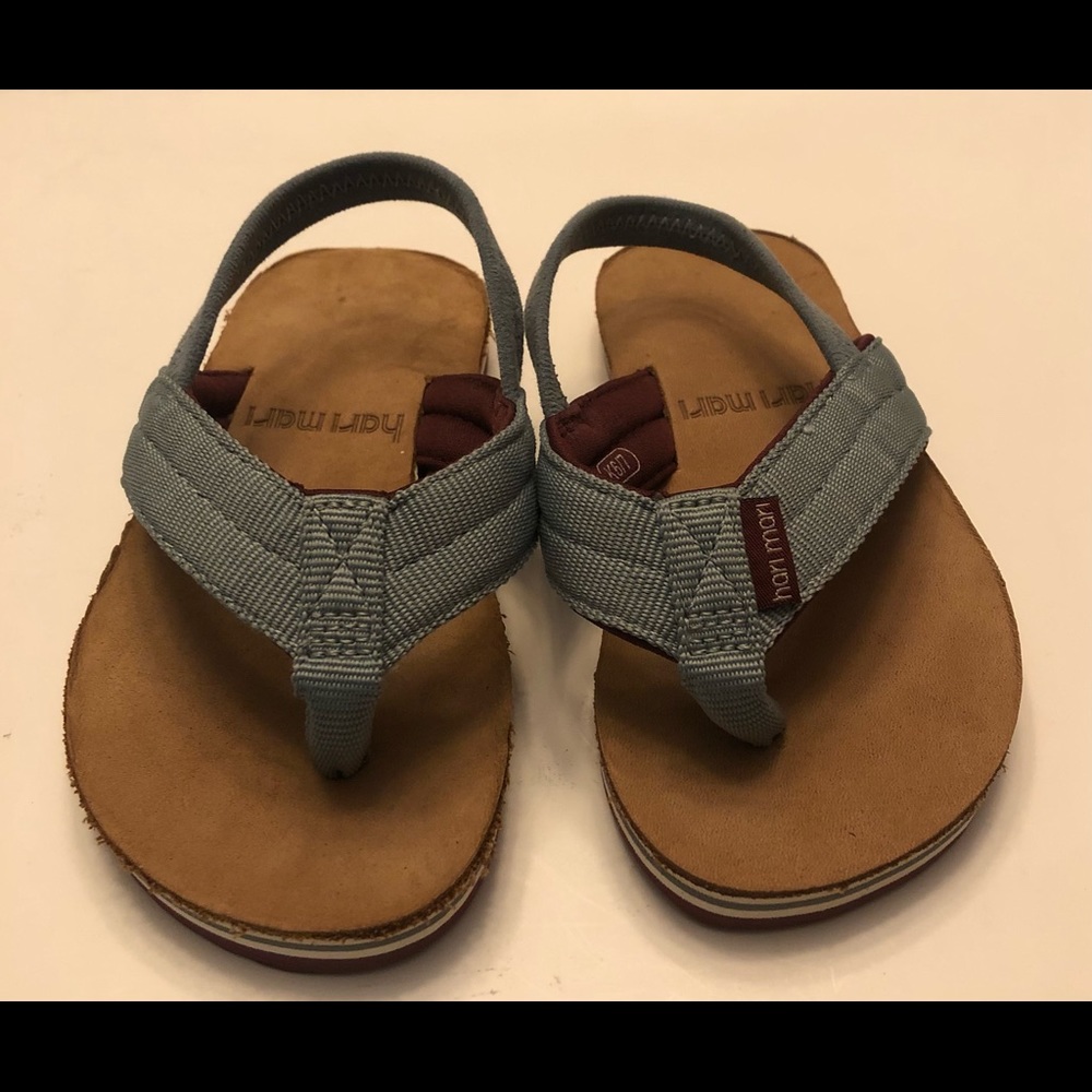 Baby hari Mari flip flops with back strap NWOT Size K6/7